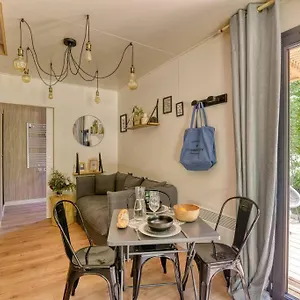 Chalet Chalet De Charme Avec Piscine, Aurade